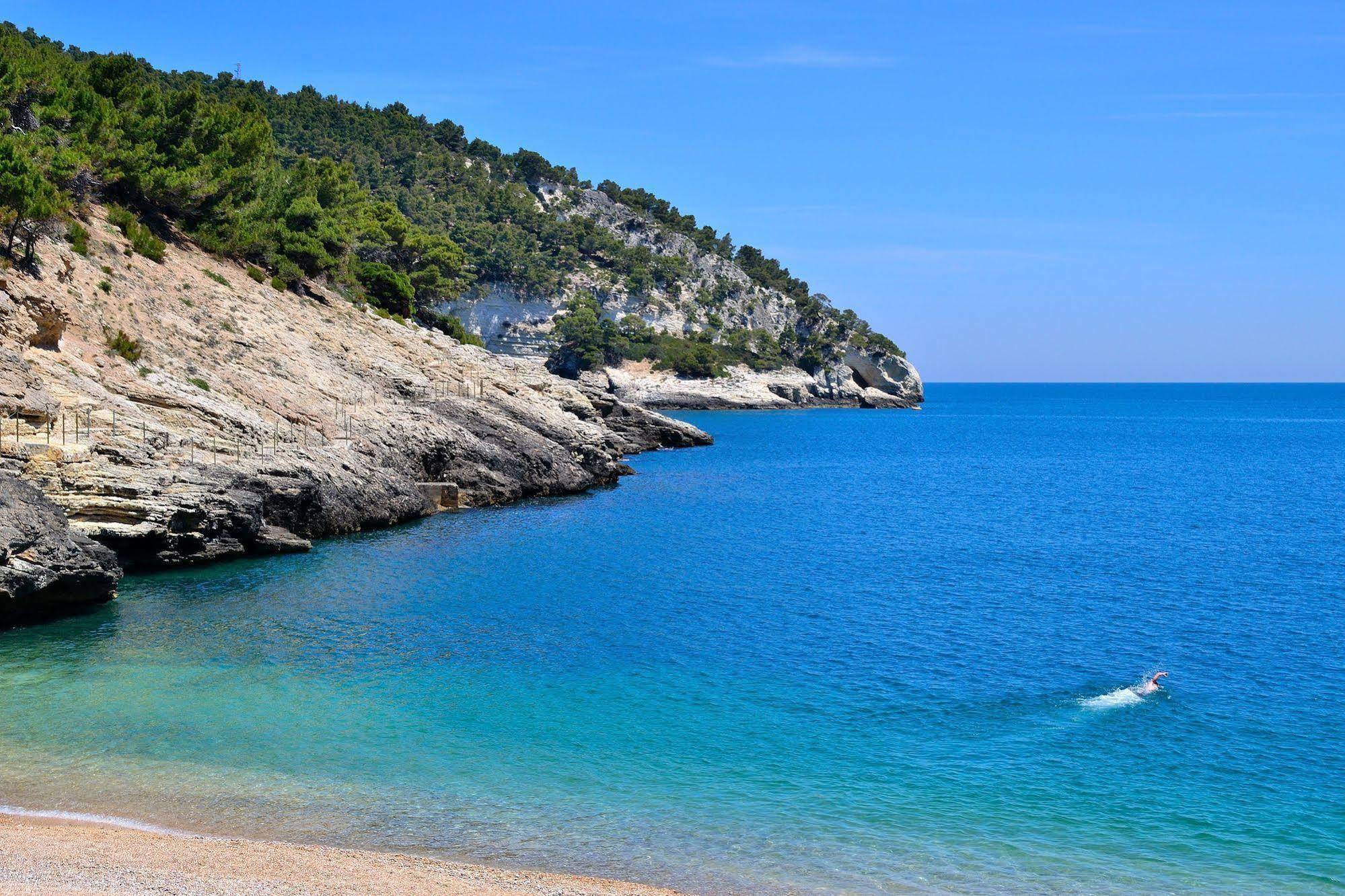 Pugnochiuso Resort - Hotel Del Faro Bagian luar foto